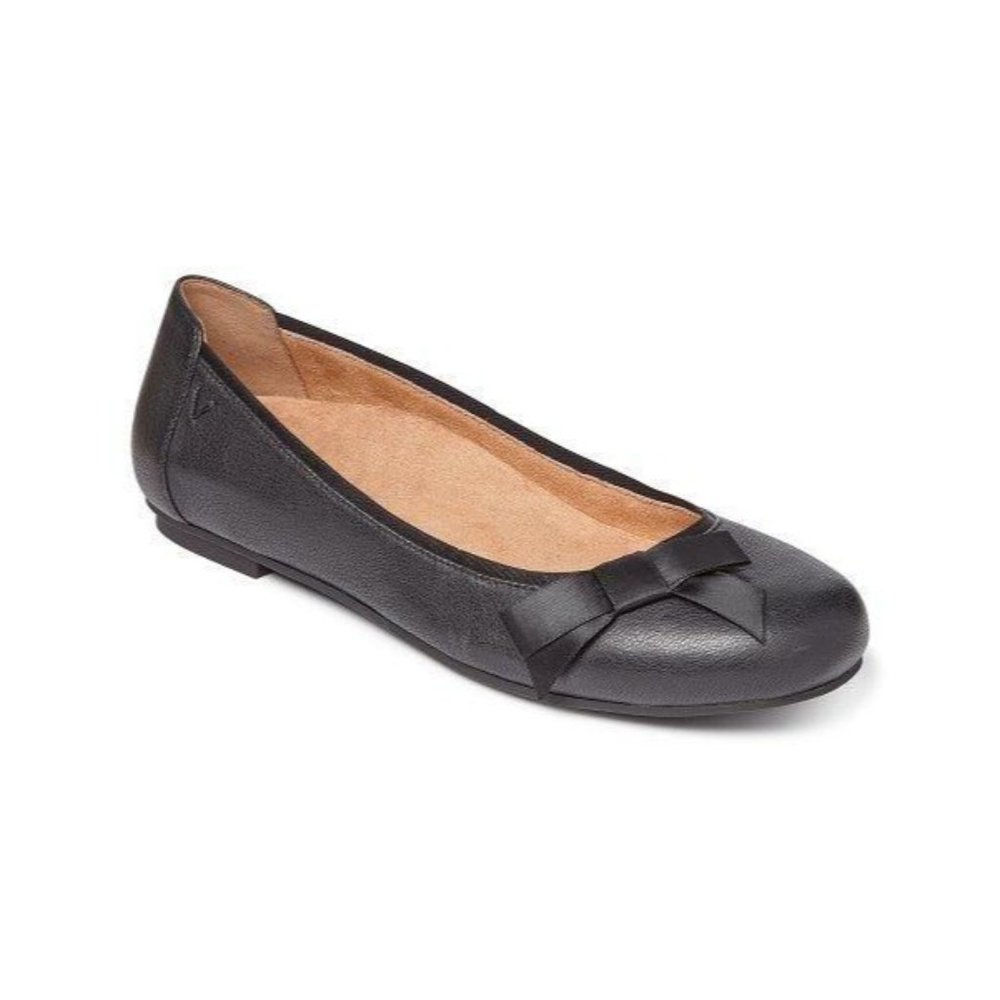 🍭 Vionic – Black Martha Leather Flat